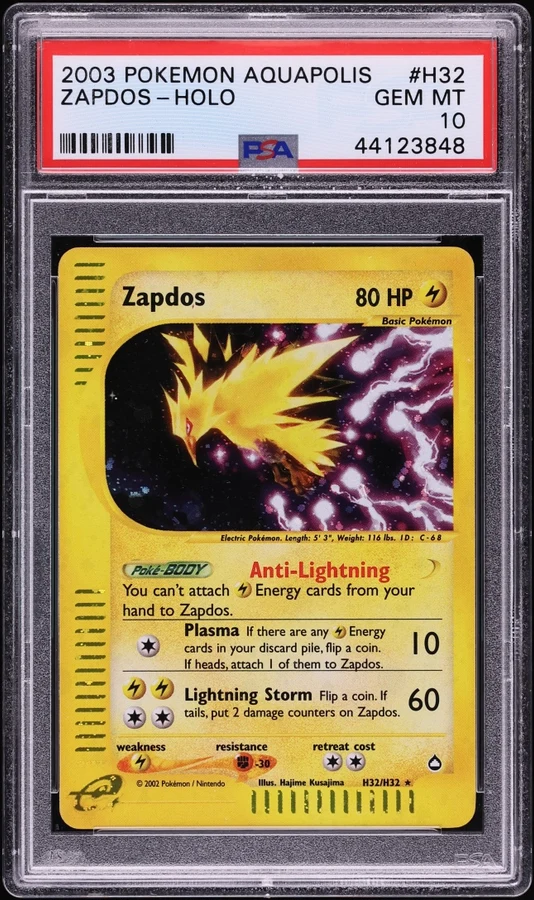 2002 Aquapolis Zapdos #H32 PSA 10